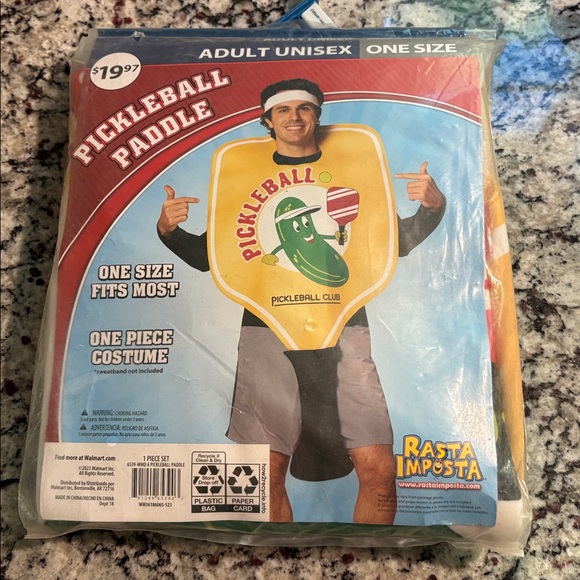 New Unisex Pickleball Paddle Costume one size fits most. - Picture 1 of 4
